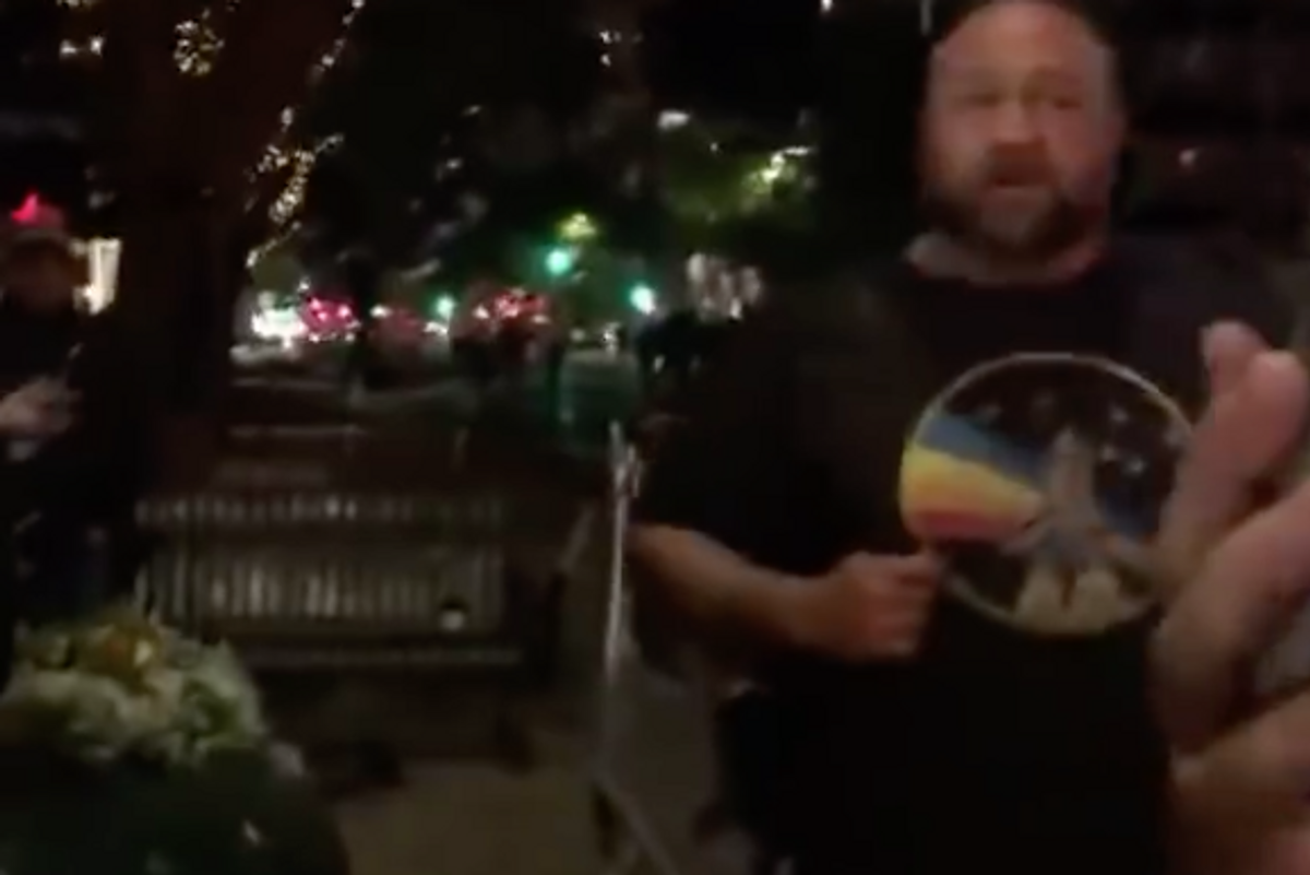 Alex Jones Goes To A Beto Rally, Is Alex Jones