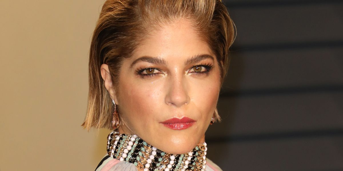 How MS Has Affected Selma Blair’s Beauty Routine