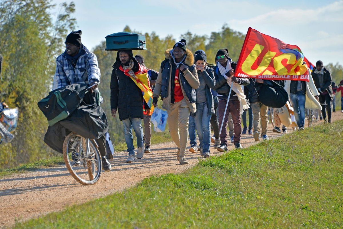 Cona, affari sporchi sui profughi. Altri due ex prefetti sotto indagine