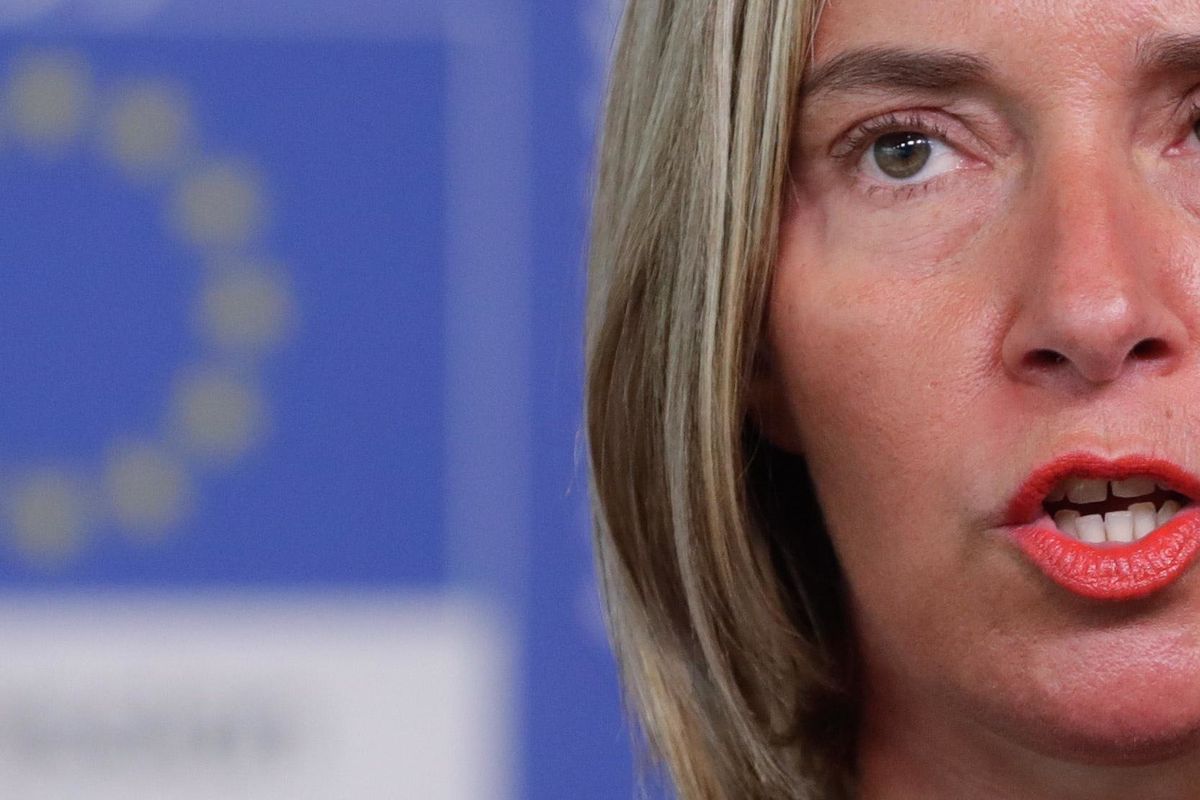I negoziati fallimentari di Lady Pesc spingono la Serbia verso la Russia