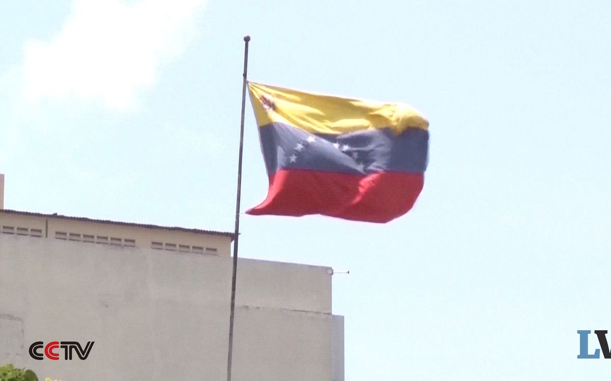 Guaidó non sfonda. Il Pentagono fa echeggiare le armi sul Venezuela