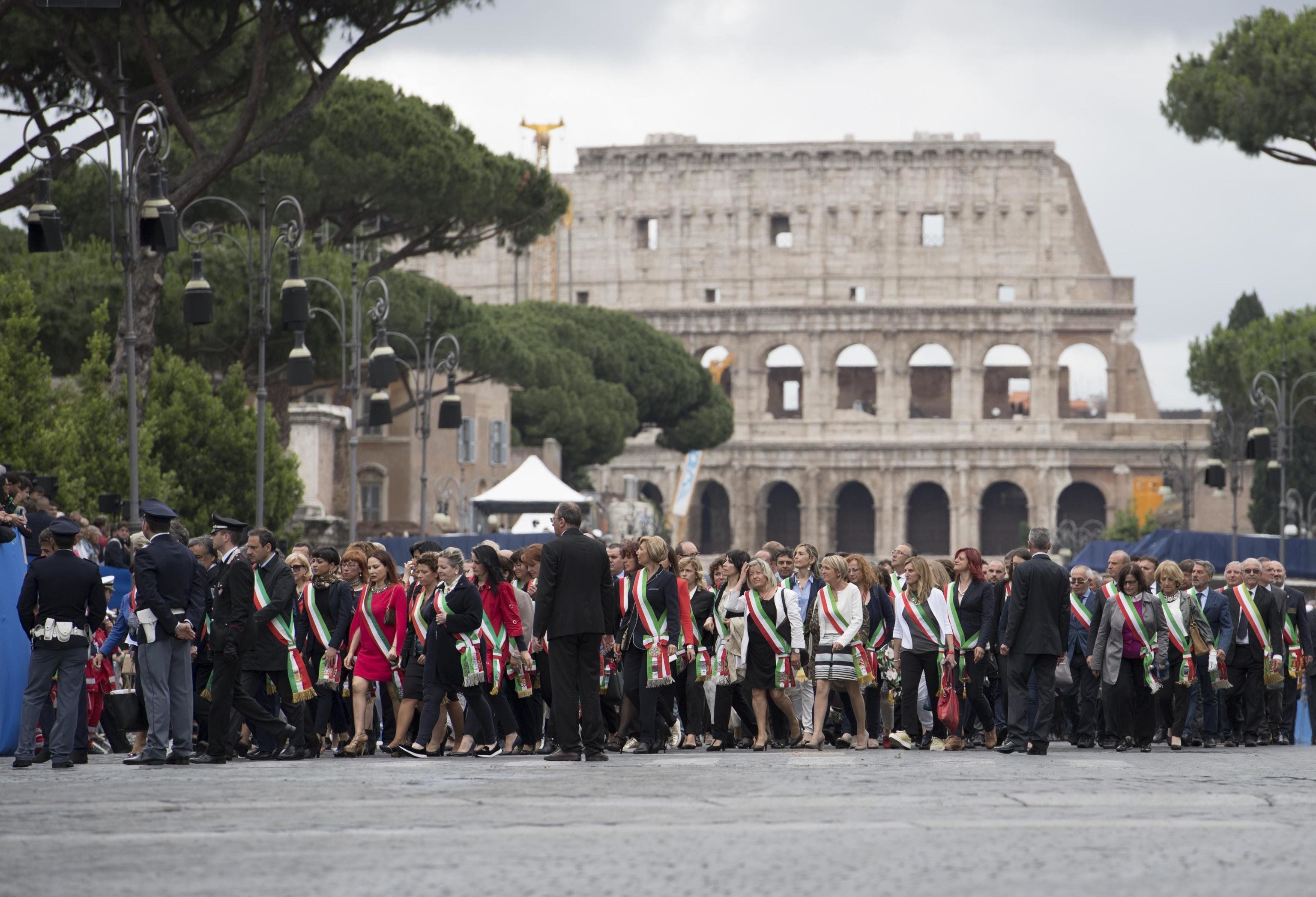 Comuni spopolati, mafia e attentati. I 99 sindaci che non si eleggono mai