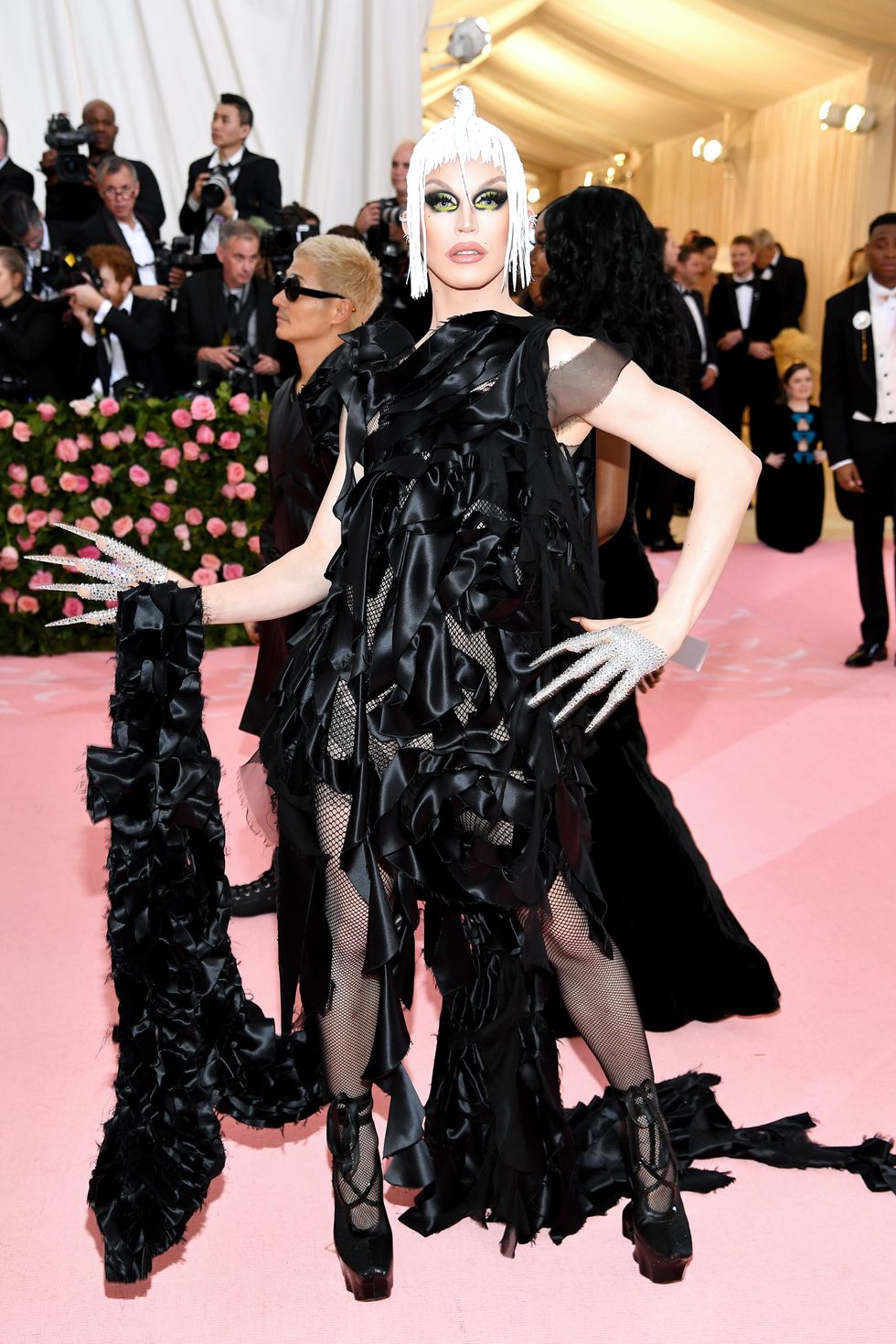 Aquaria The First Drag Queen to Walk Met Gala's Red Carpet PAPER