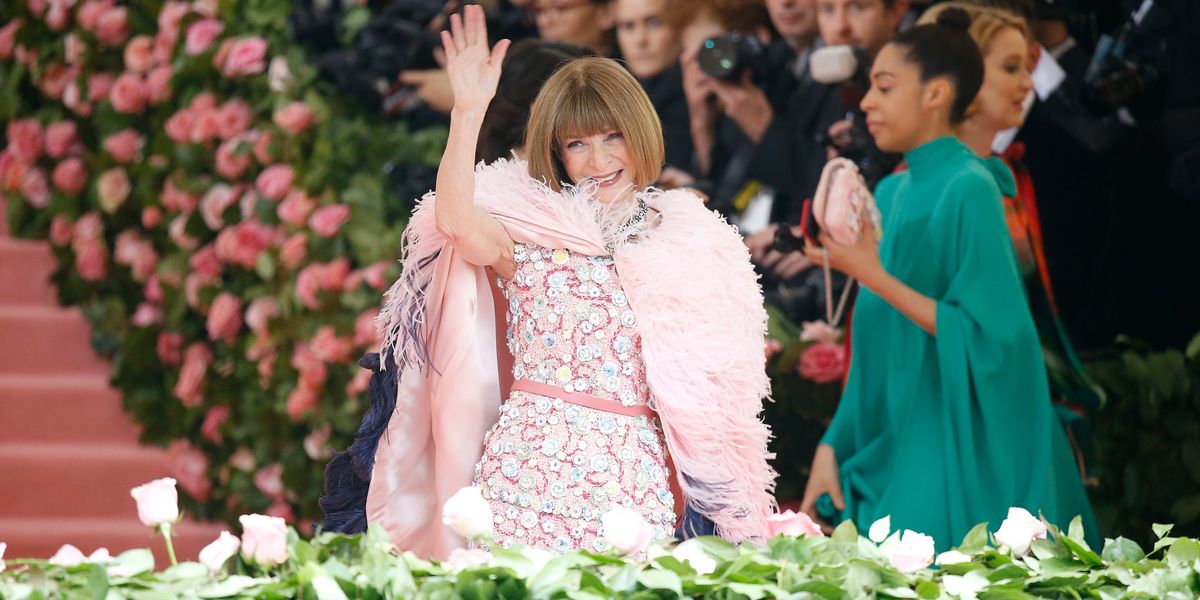 Karl Lagerfeld Made Anna Wintour's Met Gala Dress