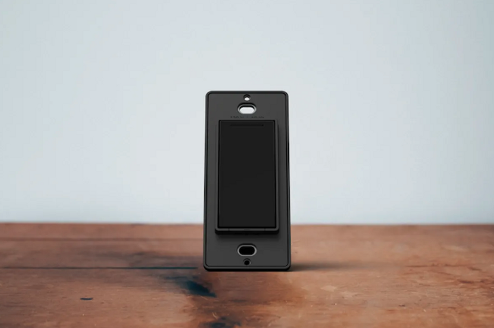 photo of the Orro smart switch