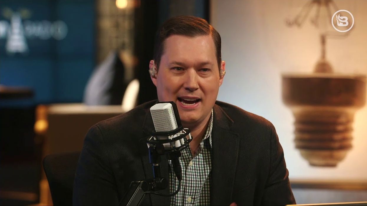 Glenn tries meatless 'impossible burger' for the first time. His reaction is priceless.