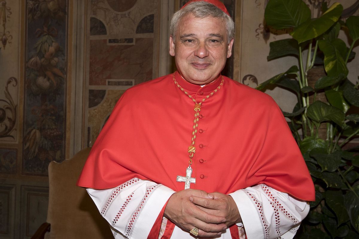 L’elemosiniere del Papa santifica gli abusivi
