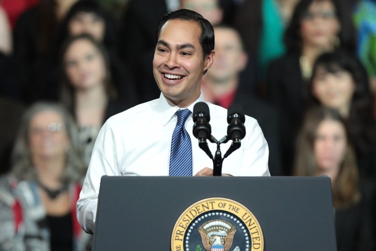 Julián Castro Throwing Down Education Policy Like A Common Liz Warren