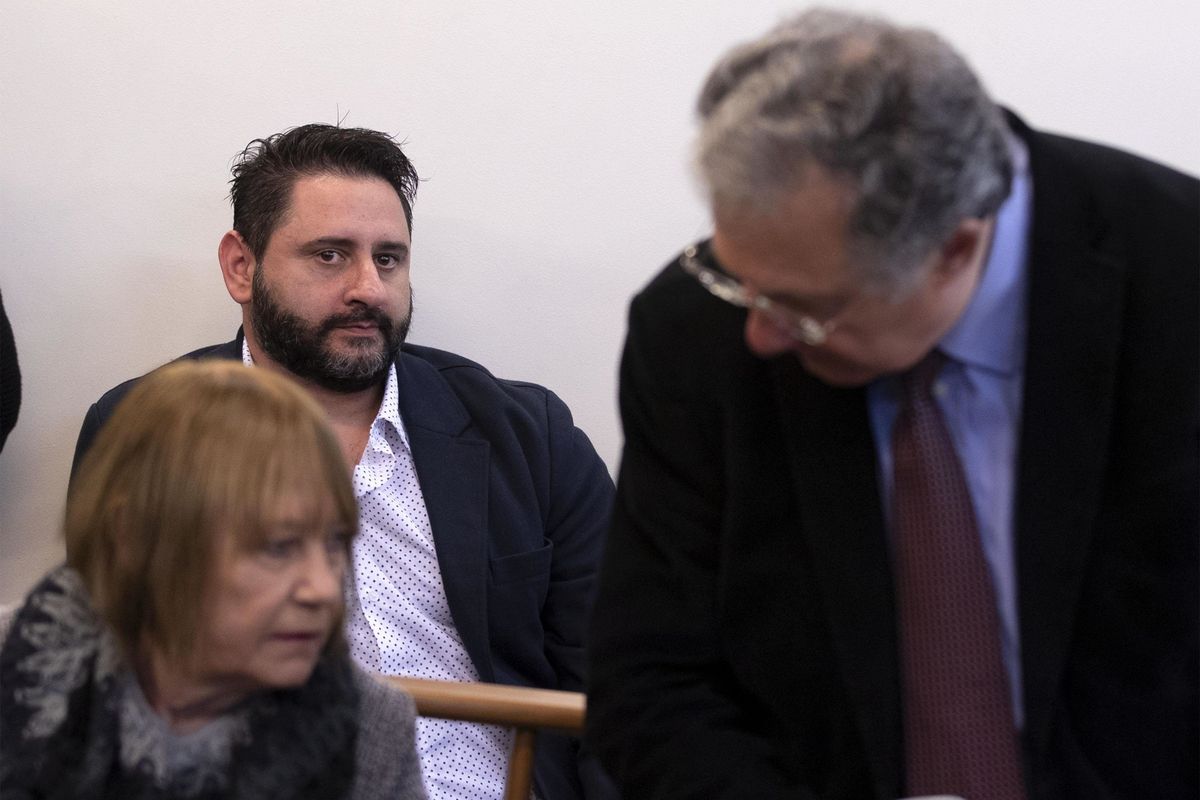 L’eroe del caso Cucchi finisce nei guai Il pm: «Processatelo, spacciava droga»