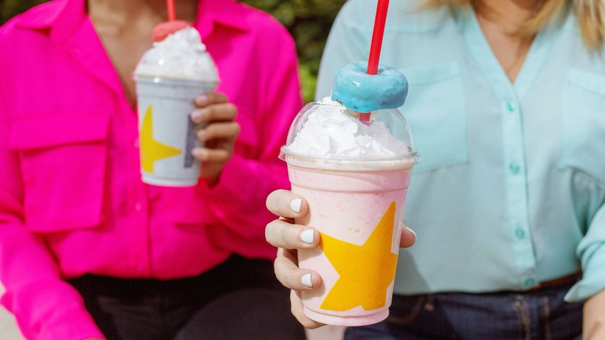 There's a Froot Loops mini-donut milkshake at Hardee's now