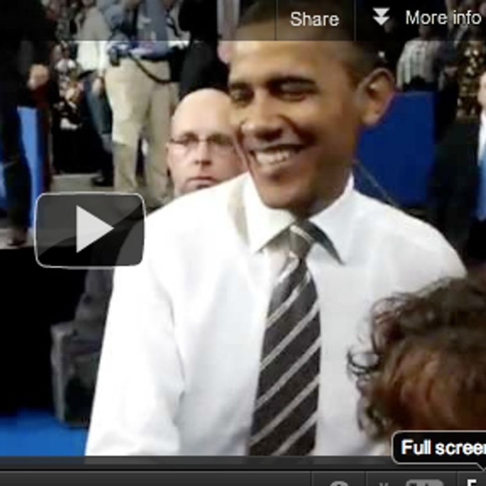 Watch President Obama Bust Out Some Impromptu Sign Language With This Thrilled Supporter