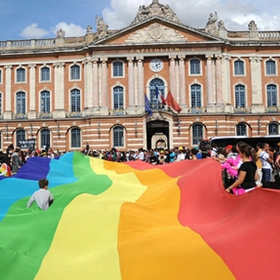 MAPS: The Best And Worst Places To Live if You're Gay