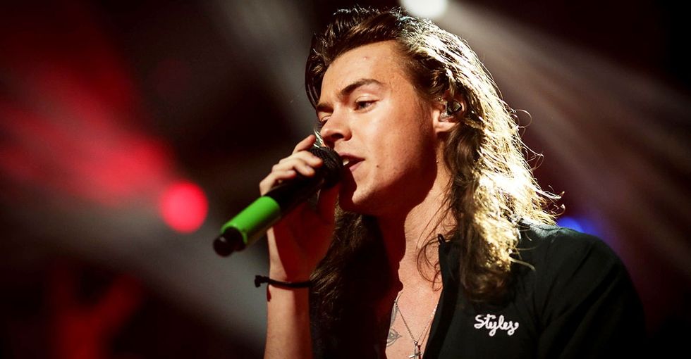 Harry Styles perfectly explains why mocking teen girls' music taste is stupid.