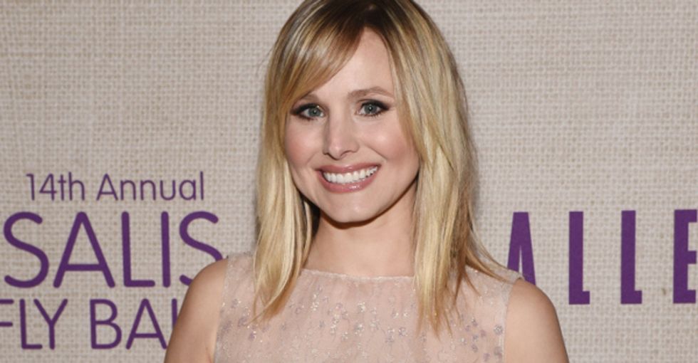 Kristen Bell called a little girl with brain cancer as Anna from 'Frozen,' and her dad taped it all.