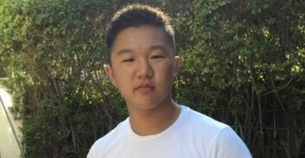 Kid uses hashtag to call out bigotry against Asian-Americans and wins the Internet.