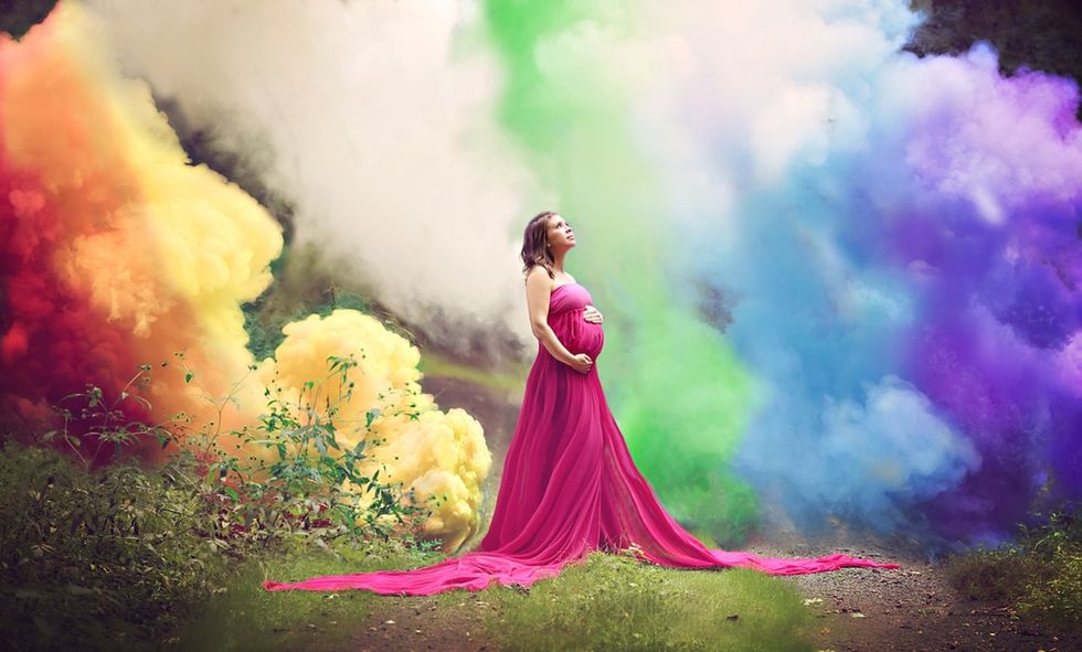 This mom-to-be did a rainbow photoshoot to honor her 6 miscarriages.