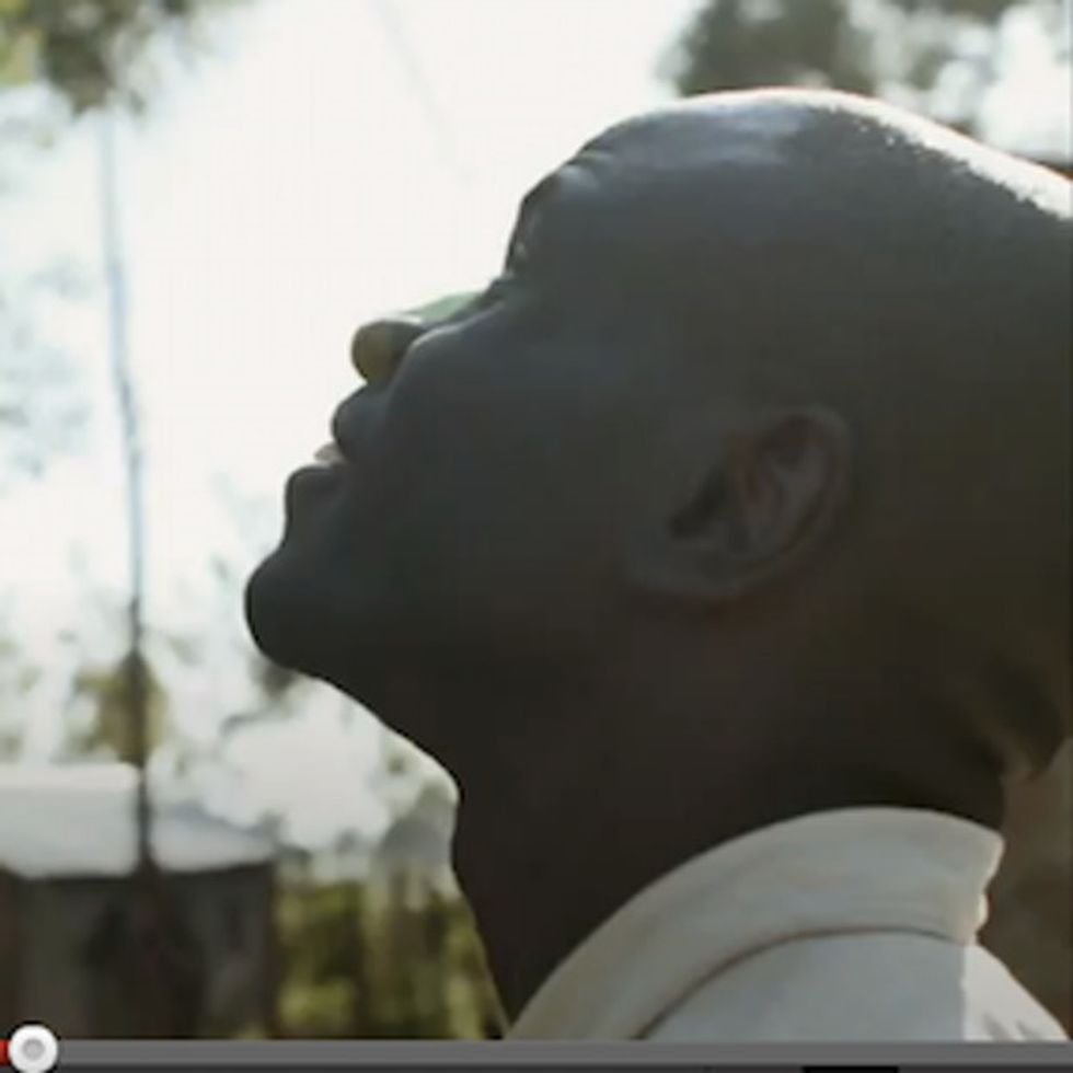 A Kenyan Man Uses The Internet For The First Time. He Didn't Use It For Cats.