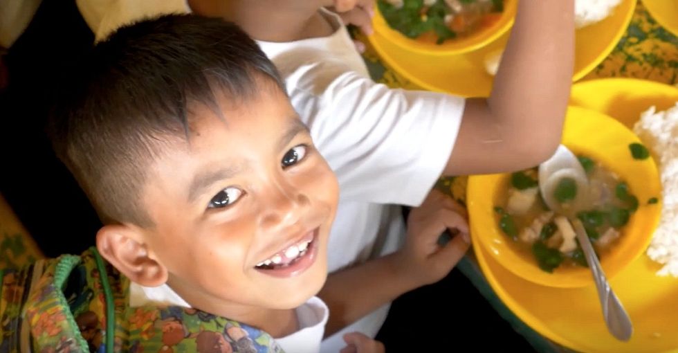 The simple way you can help stop child hunger and give kids a chance to succeed.