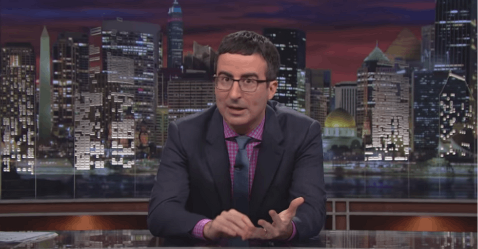 John Oliver Is Begging You To Lie To Your Friends About Where You Went On Vacation