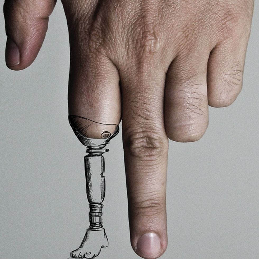 These Talented Artists Said Everything By Saying Almost Nothing At All