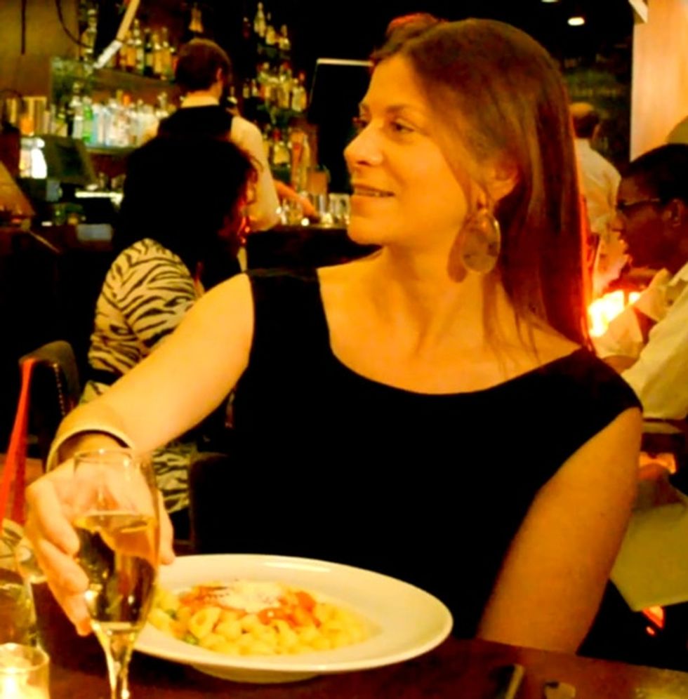 The Next Time You Consider Whether Your Server Is 'Worth' A Tip, Remember This Clip