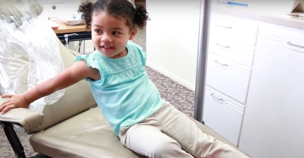 A dad worries his 3-year-old will lose it at the dentist. Right idea. Wrong person.