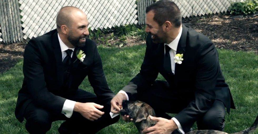 The Kind Of Wedding That Makes You Want To Throw Rice At Your Computer