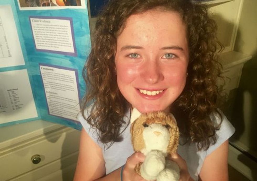 A 5th-grader made a discovery about stuffed animals and germs. It landed her in a medical journal.