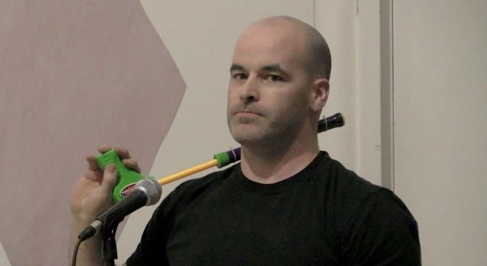 A dad gets a standing ovation for his message to boys interested in dating his daughter.