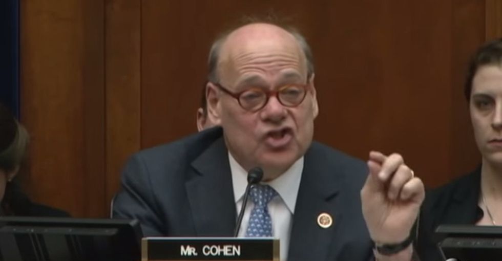 Watch A Congressman Who's Had It Tell A Leader Of The War On Drugs Exactly What He Needs To Hear