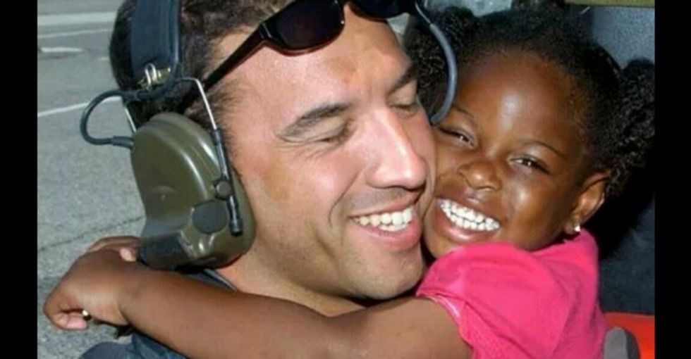 Remember this viral Hurricane Katrina photo? Finally, these two reunited.