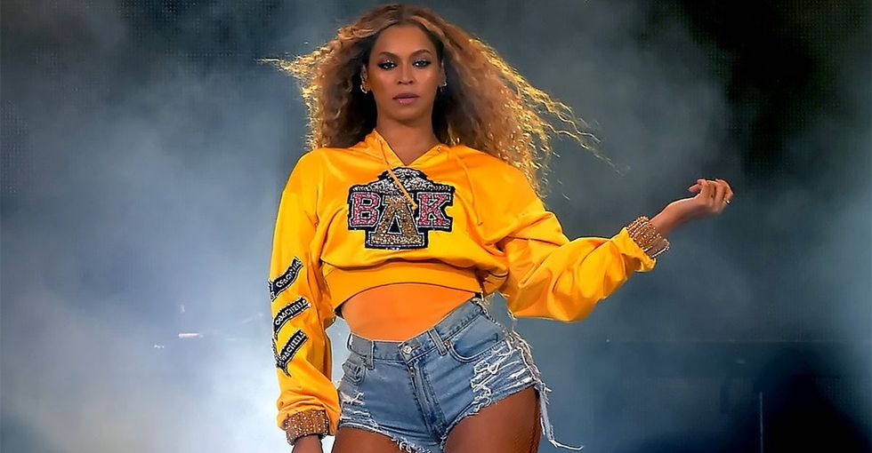 Beyoncé's badass Coachella performance honored HBCUs in a really dope way.