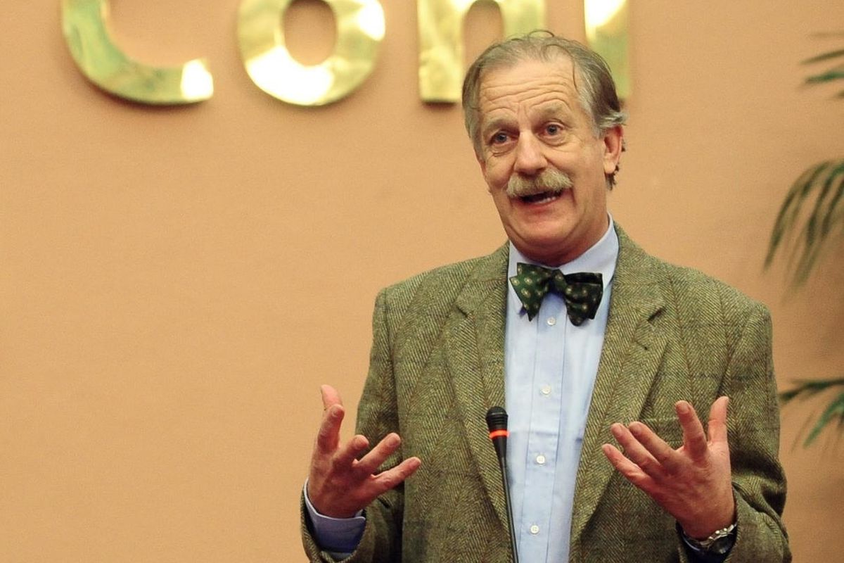 All'Aero Club d'Italia è tutto fermo. La politica mira a far tornare Leoni e gli aviatori restano senza ali