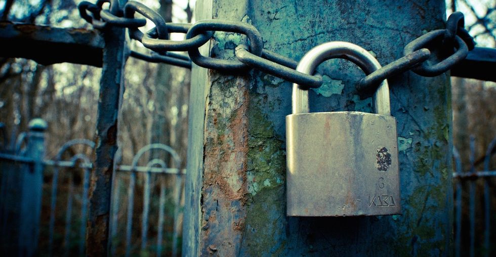 For $2, this 11-year-old girl will create you a virtually uncrackable password.