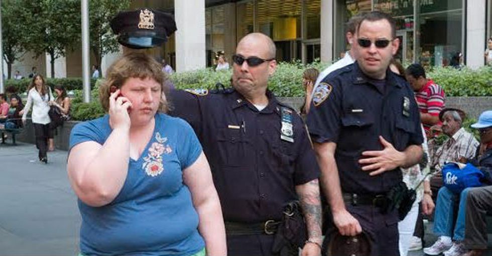 She took a photo of herself in public and couldn't help but notice how people were checking her out