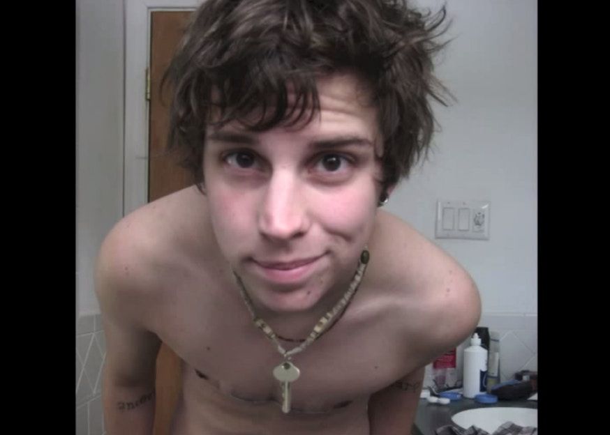 5 years' worth of photos show how testosterone affected one person's life.