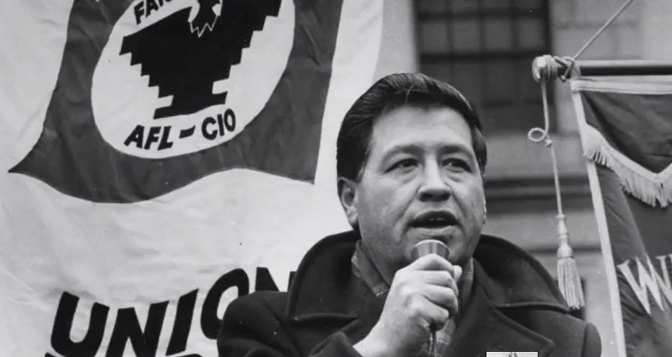 Si Te Conectas A Este #UpChat Acerca De César Chávez, Le Vas A Hacer Un Favor Al Mundo