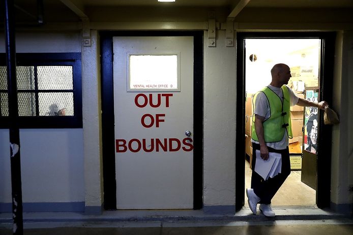These 11 Powerful Photos Offer A Glimpse Of Life On Death Row Upworthy These 11 Powerful Photos Offer A Glimpse Of Life On Death Row Upworthy