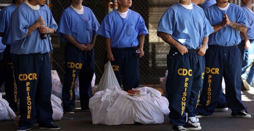 These 11 Powerful Photos Offer A Glimpse Of Life On Death Row Upworthy