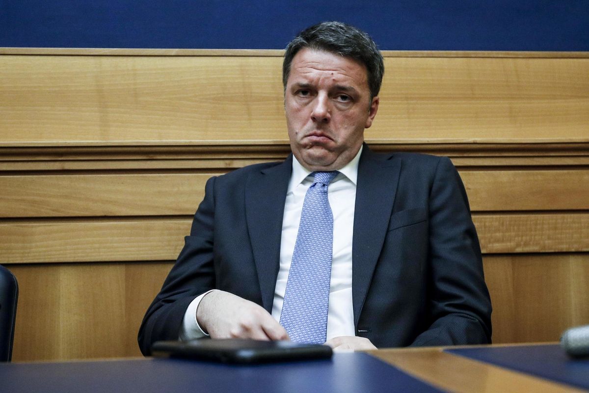 Renzi disperato va a caccia di soldi e chiede i danni persino agli sbancati