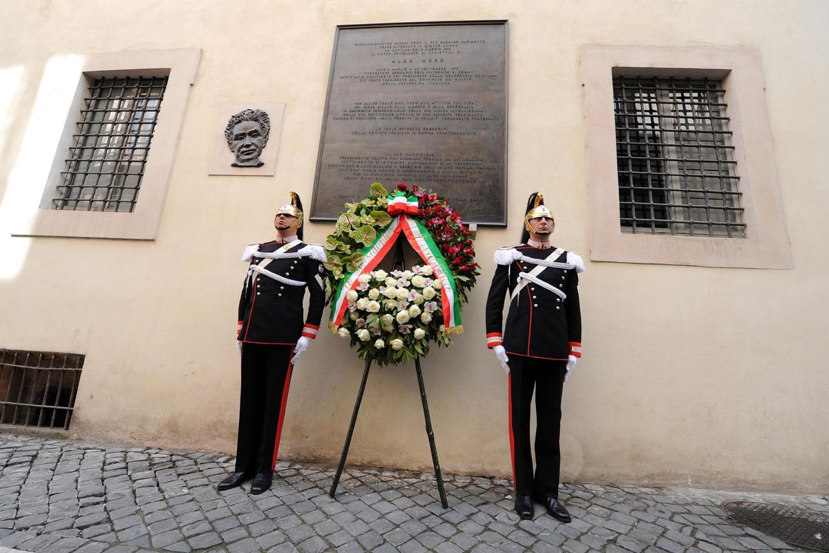 «Quanti errori sui casi Moro e Pecorelli, omicidi senza verità»