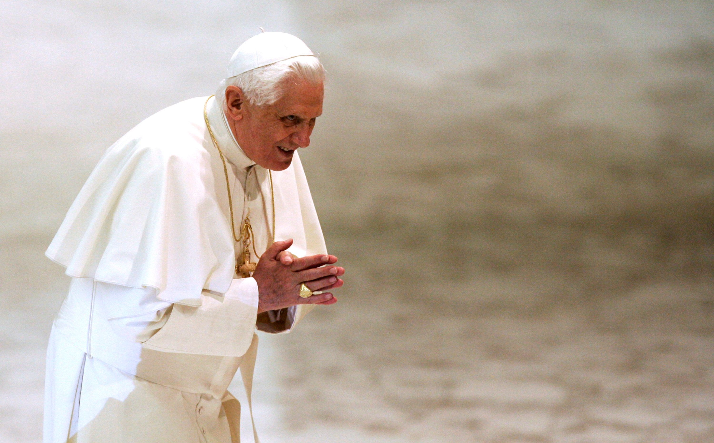 Benedetto XVI è ancora il bersaglio di chi disprezza la dottrina cattolica