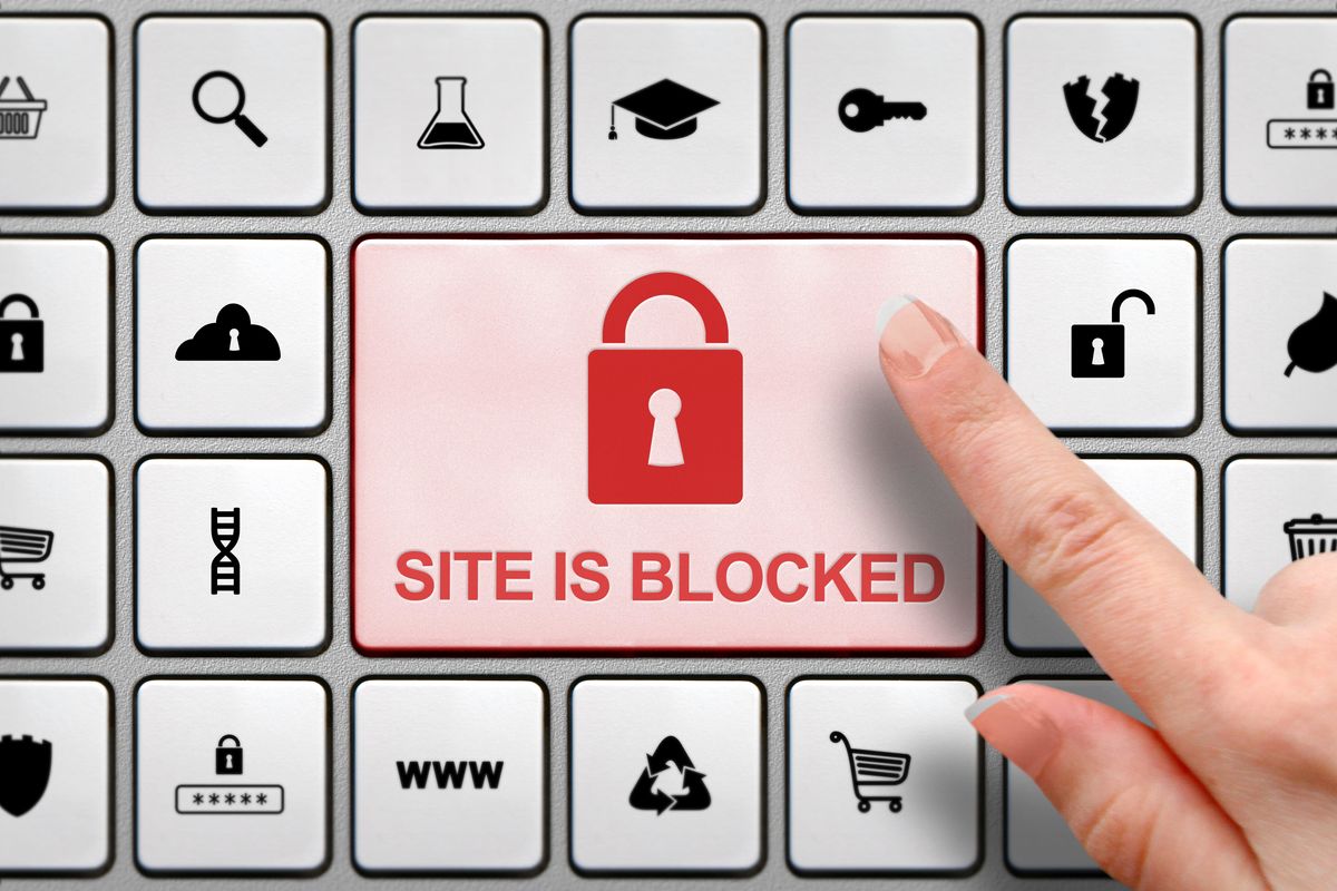 La censura di Bruxelles con la scusa dei terroristi sul Web