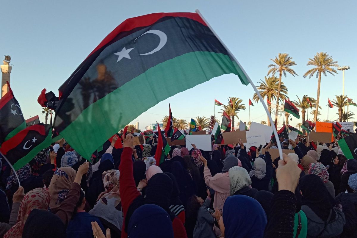 Anche la Cina si tuffa nel caos della Libia. Dalla parte di Serraj
