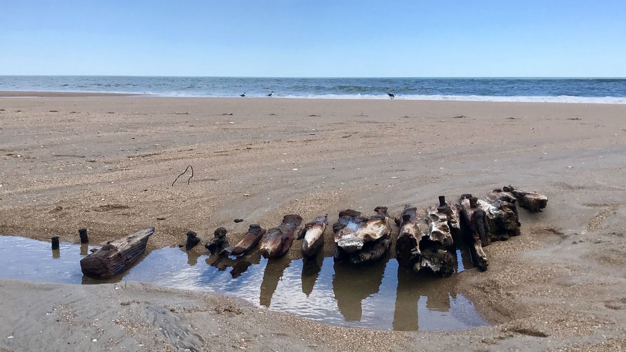 Last remnants of infamous shipwreck appear on North Carolina beach