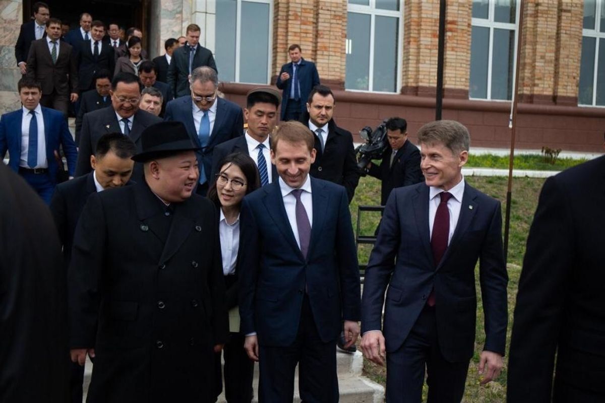 Kim sfida Trump e dialoga con Putin per riaffermare la propria leadership