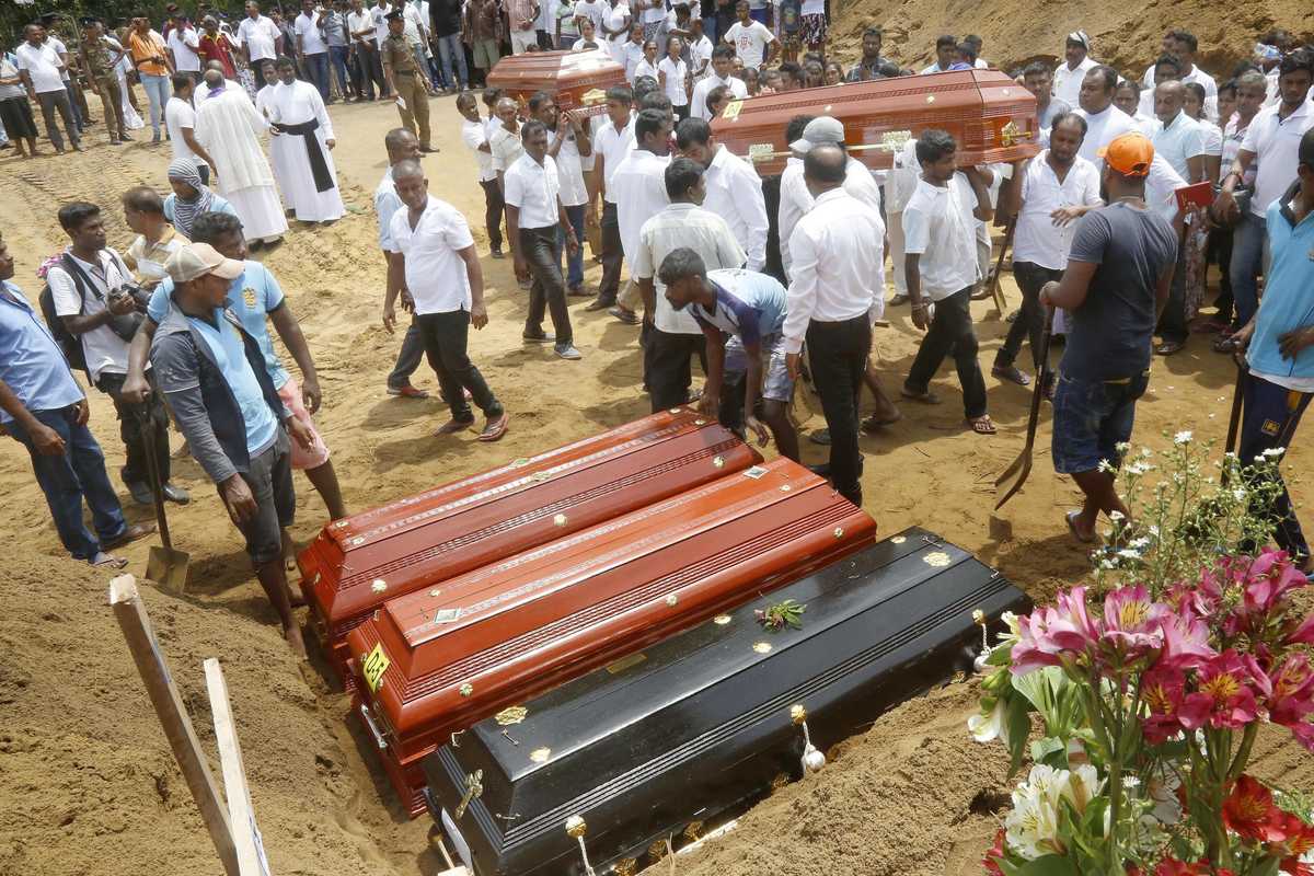 «Colpiranno ancora». Gli 007 in Sri Lanka sprangano le chiese per il rischio stragi