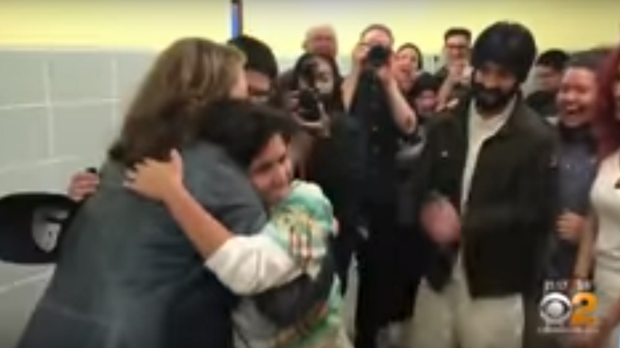 Remember That High School That Did 'Alien: The Play'? Sigourney Weaver Just Surprised Them.