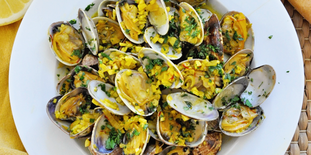 Spanish Style Steamed Clams My Recipe Magic