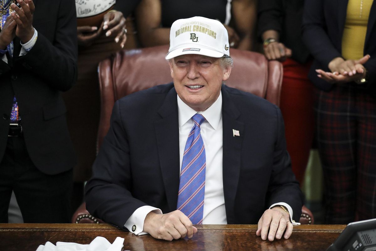 Trump bandisce i Fratelli musulmani. Così segna le sorti di Algeria e Libia
